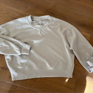Lululemon sweatshirt ivory